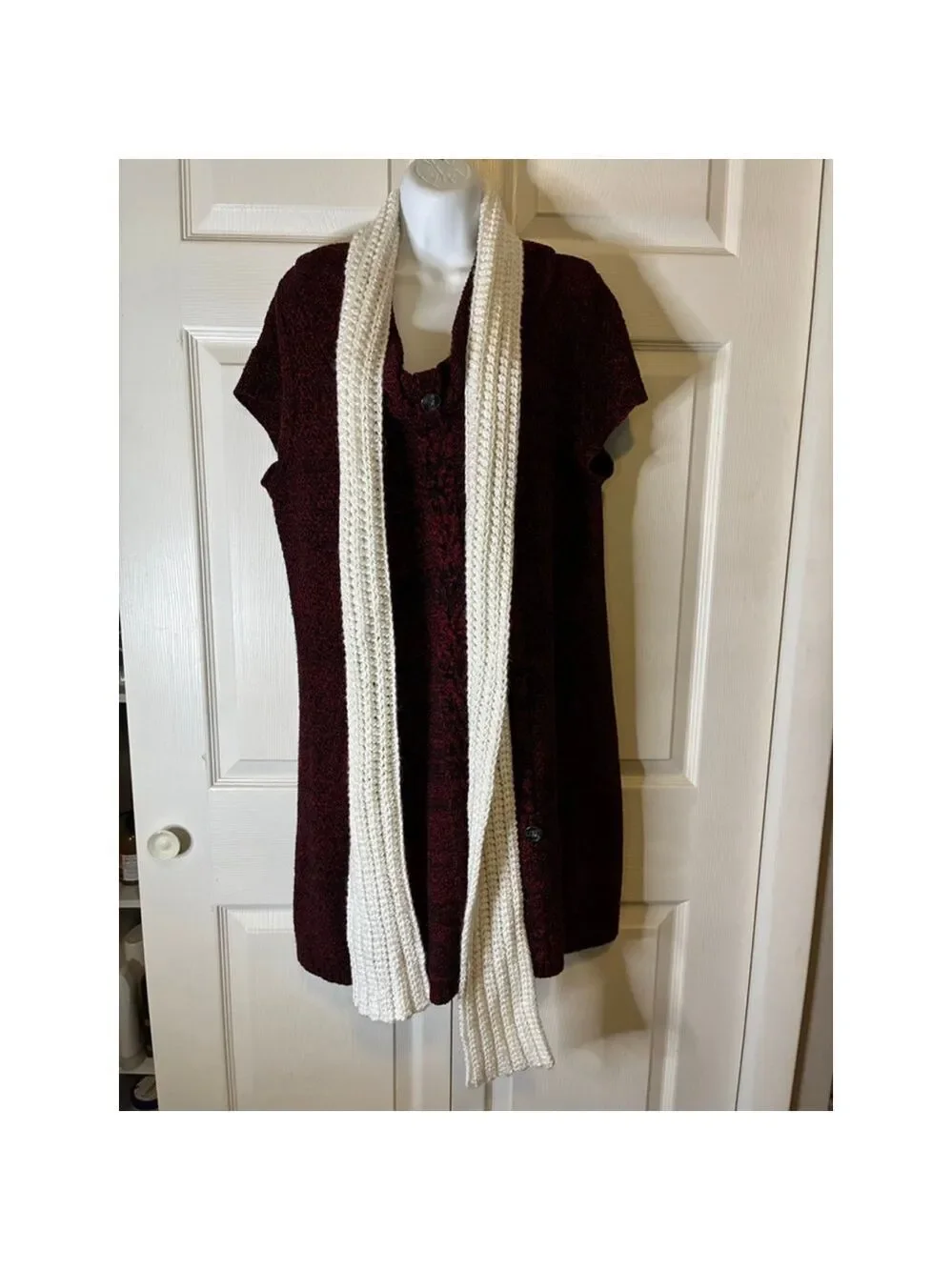 Women's Unbranded One Size White Silver Knit Scarf